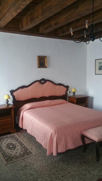 Palazzo Camozzini Apartments Verona Habitación foto