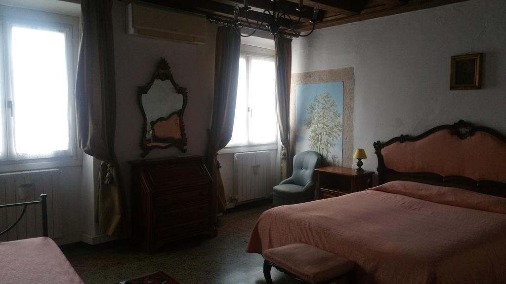 Palazzo Camozzini Apartments Verona Habitación foto
